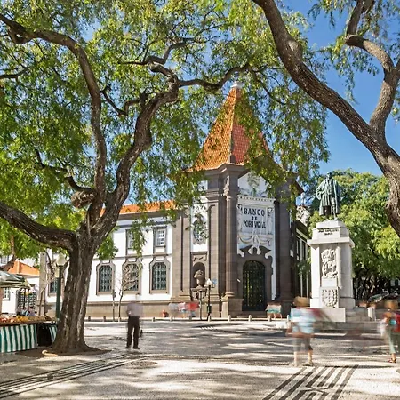 Appartement Elias Garcia Ii By An Island