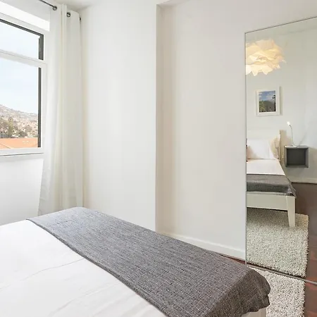Elias Garcia Ii By An Island Appartement Funchal (Madeira)