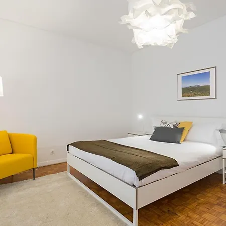 Elias Garcia Ii By An Island * Funchal (Madeira)