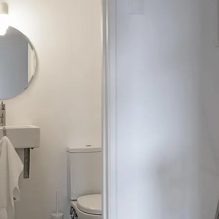 Elias Garcia Ii By An Island Appartement